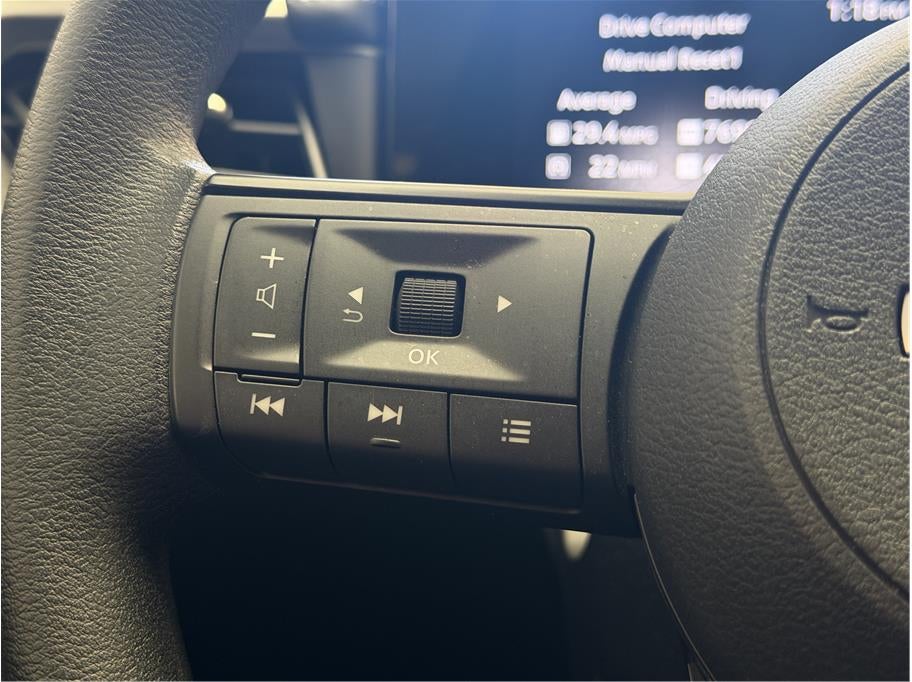 2026 Nissan Kicks SV Sport Utility 4D