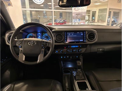 2022 Toyota Tacoma Double Cab TRD Off-Road Pickup 4D 5 ft