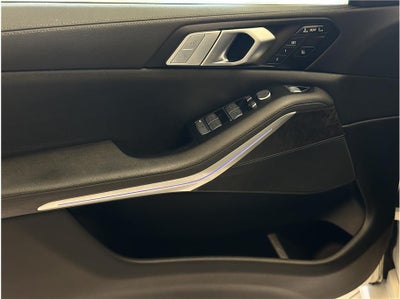 2022 BMW X7 xDrive40i Sport Utility 4D