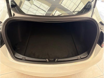 2022 Tesla Model 3 Long Range Sedan 4D