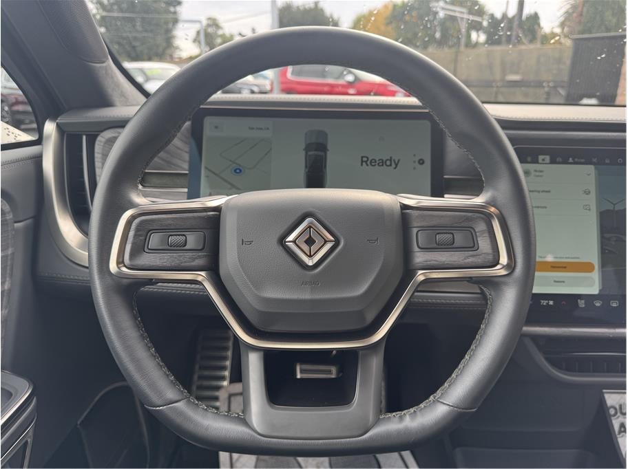 2022 Rivian R1T Adventure Pickup 4D 4 1/2 ft