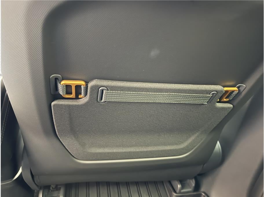 2022 Rivian R1T Adventure Pickup 4D 4 1/2 ft