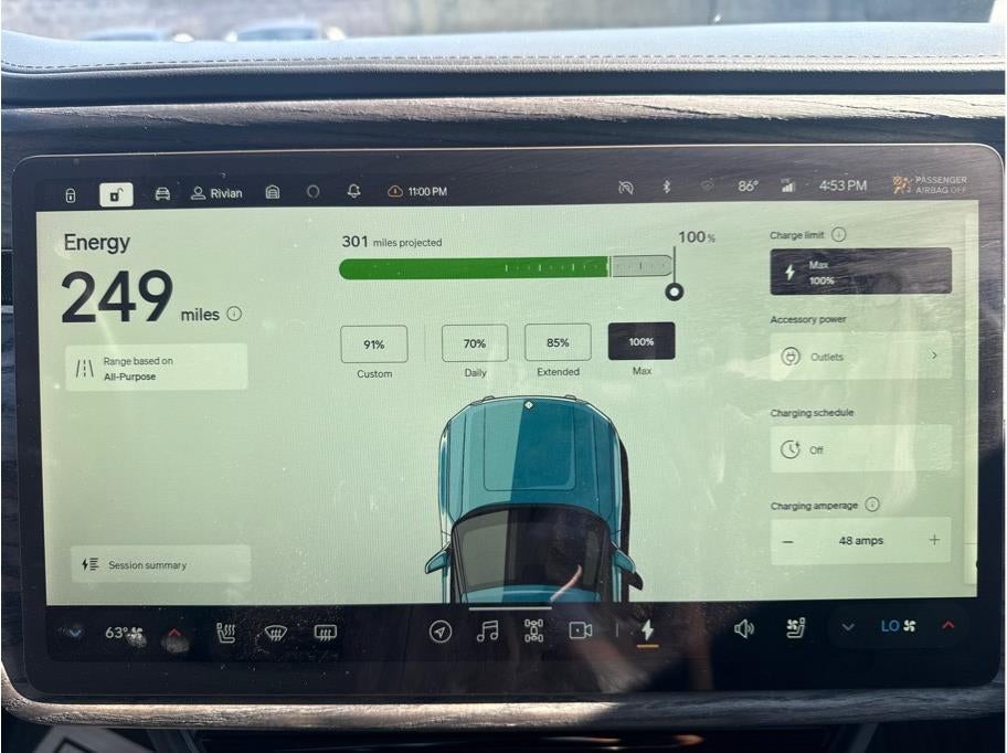 2022 RIVIAN R1T Launch Edition Pickup 4D 4 1/2 ft