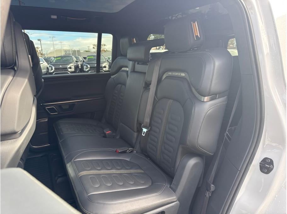 2023 RIVIAN R1S Adventure Sport Utility 4D