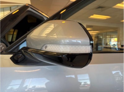 2024 Rivian R1S Dual Large Sport Utility 4D