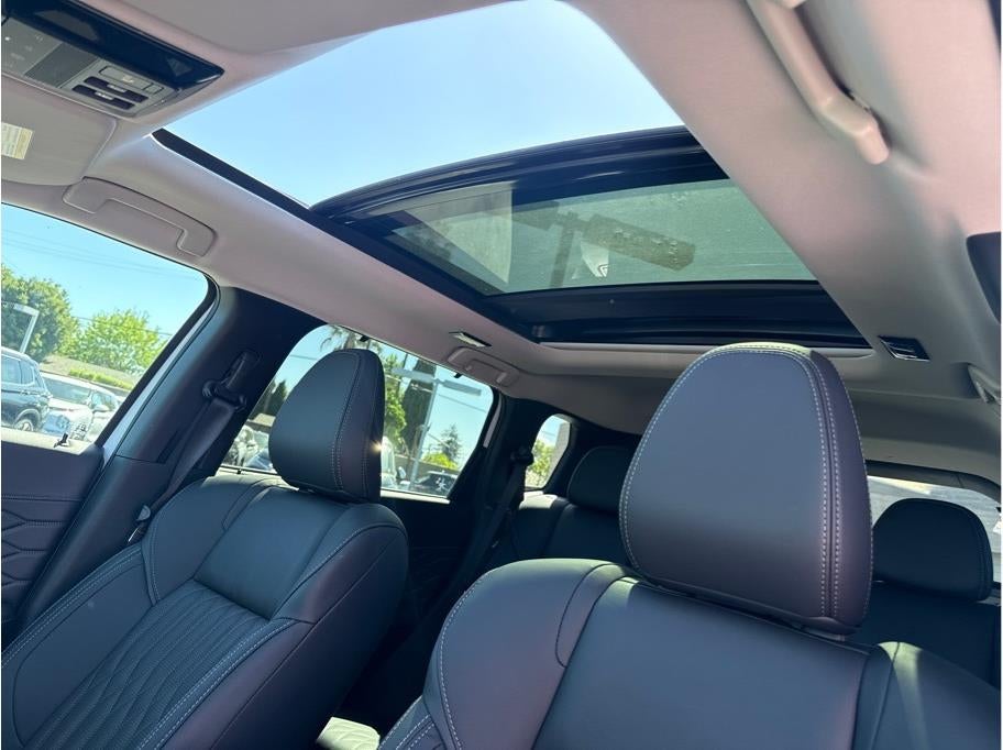 2025 Mitsubishi Outlander SEL Sport Utility 4D