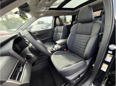 2025 Mitsubishi Outlander PHEV SE Tech Package