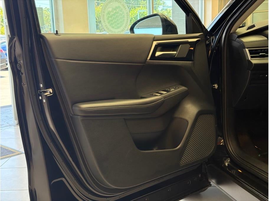 2024 Mitsubishi Outlander PHEV SE Sport Utility 4D