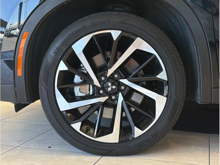 2024 Mitsubishi Outlander PHEV SE Sport Utility 4D