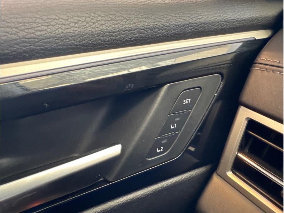 2023 Mitsubishi Outlander PHEV SEL Sport Utility 4D