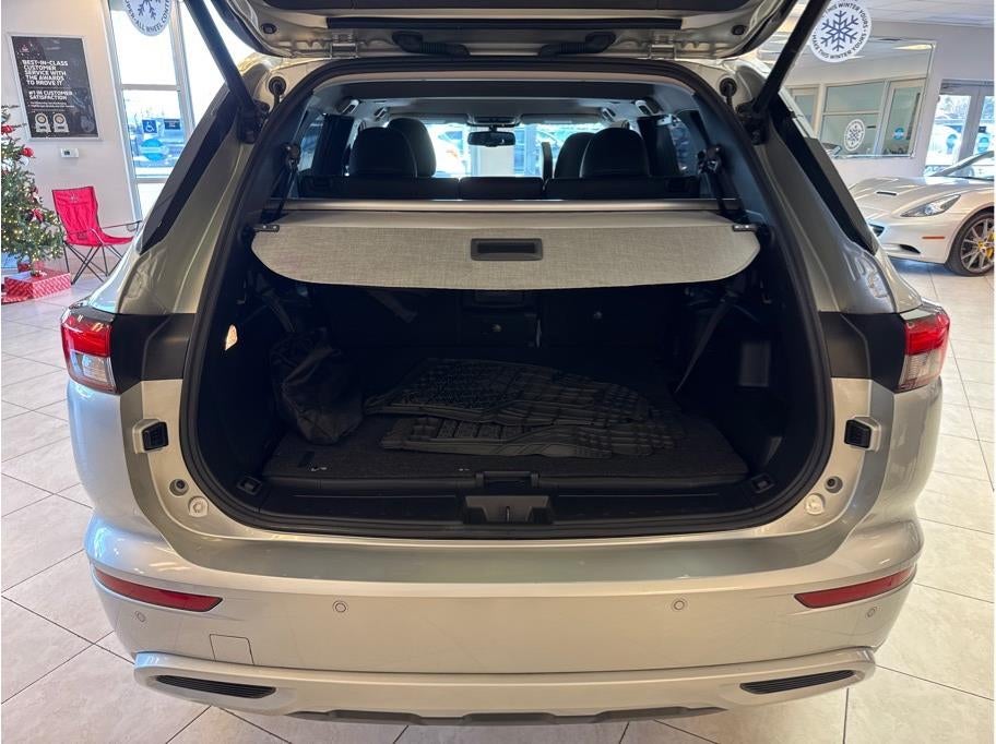 2023 Mitsubishi Outlander PHEV SEL Sport Utility 4D