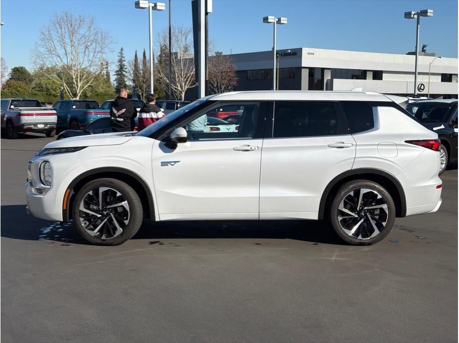 2023 Mitsubishi Outlander PHEV SEL Sport Utility 4D