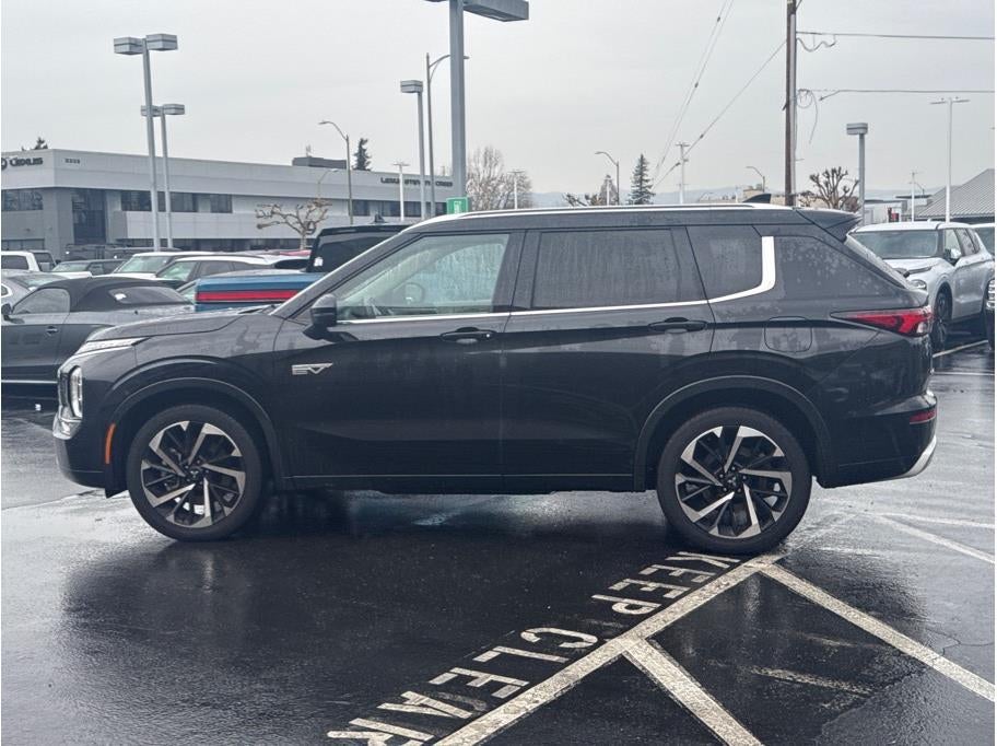 2023 Mitsubishi Outlander PHEV SEL Sport Utility 4D