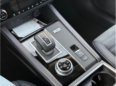 2025 Mitsubishi Outlander PHEV SE