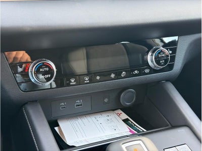 2025 Mitsubishi Outlander PHEV SE