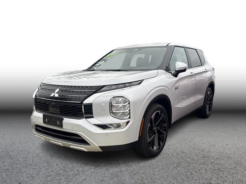 2025 Mitsubishi Outlander PHEV SE