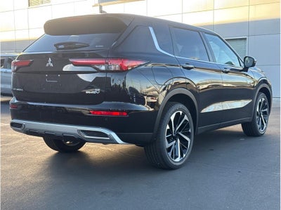 2025 Mitsubishi Outlander PHEV SE