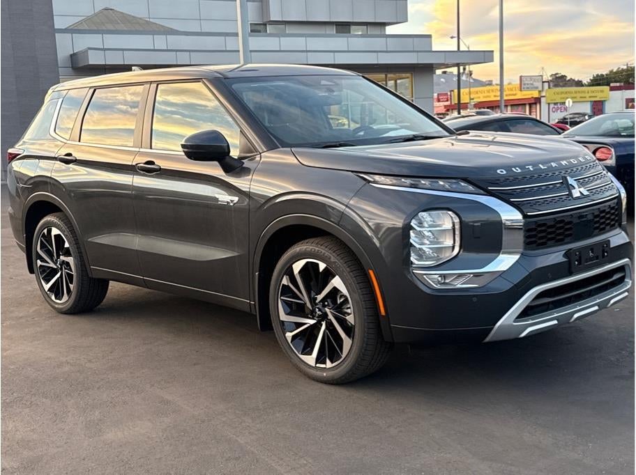 2025 Mitsubishi Outlander PHEV SE