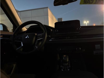 2025 Mitsubishi Outlander PHEV SE Tech Pacakge