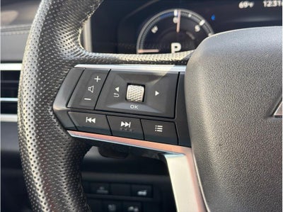 2024 Mitsubishi Outlander PHEV SEL Sport Utility 4D