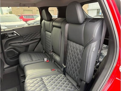 2025 Mitsubishi Outlander PHEV SEL