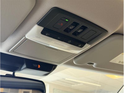 2025 Mitsubishi Outlander PHEV SEL