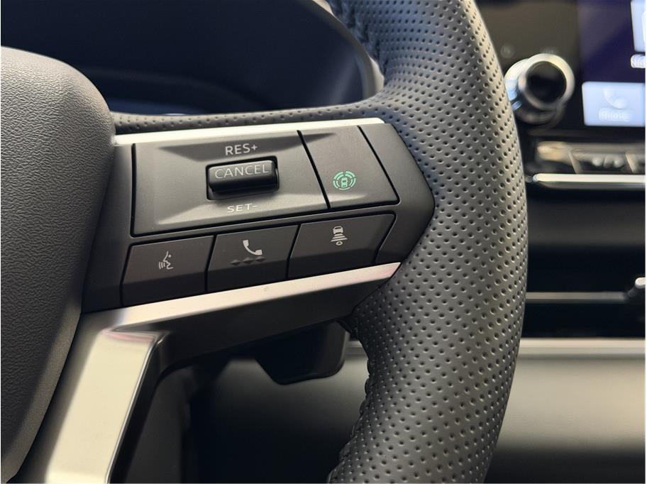 2025 Mitsubishi Outlander PHEV SEL