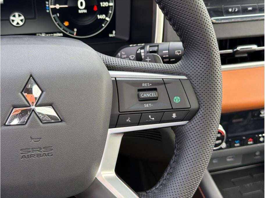 2025 Mitsubishi Outlander PHEV SEL Premium Package