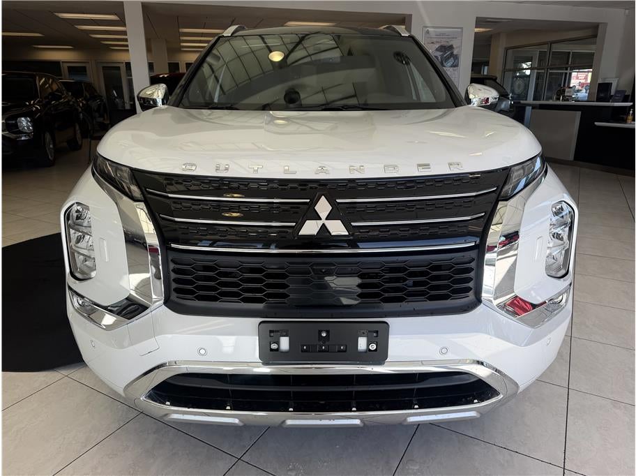 2025 Mitsubishi Outlander PHEV SEL Platinum Edition Sport Utility 4D