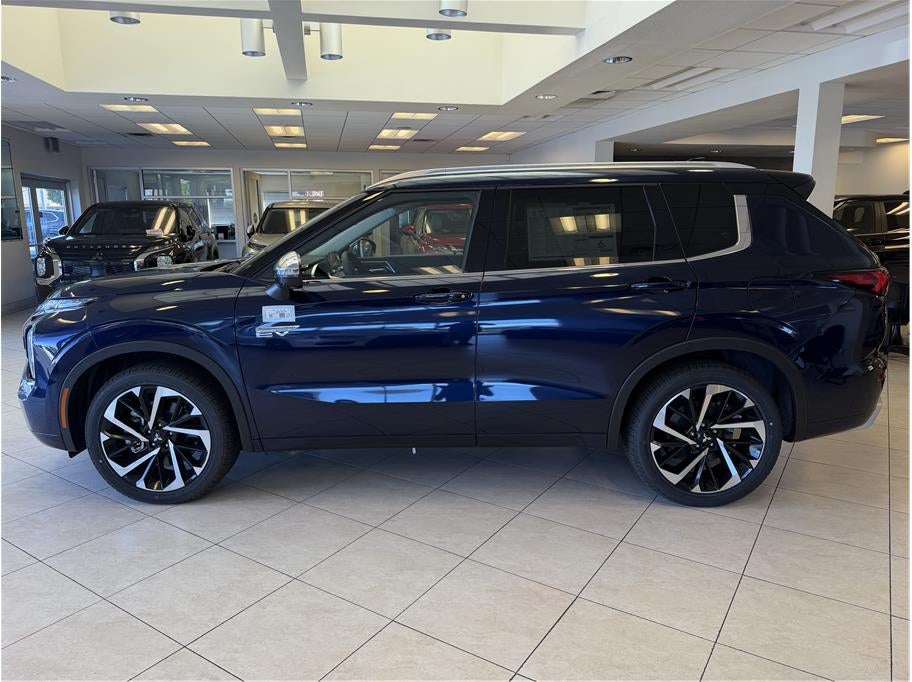2025 Mitsubishi Outlander PHEV SEL Sport Utility 4D