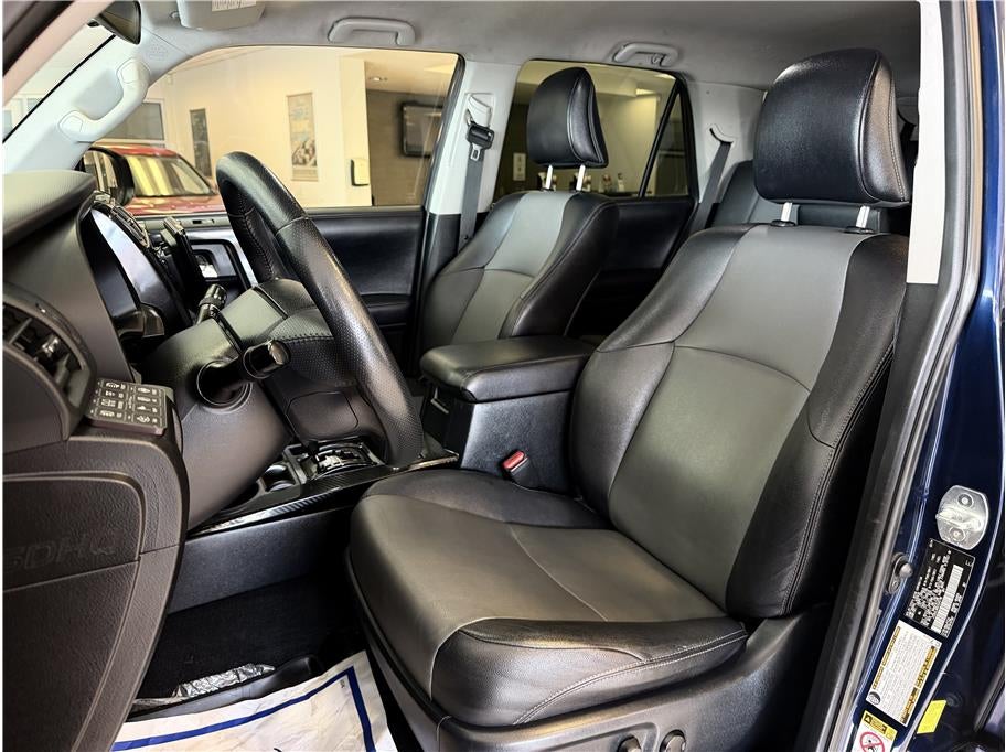 2019 Toyota 4Runner TRD Off-Road Sport Utility 4D