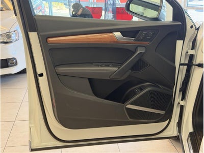 2021 Audi Q5 55 TFSI e Prestige Sport Utility 4D