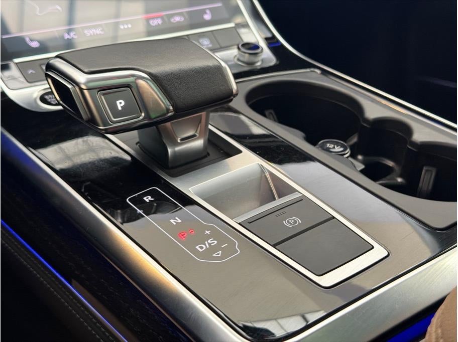 2024 Audi Q7 45 TFSI Premium Plus Sport Utility 4D