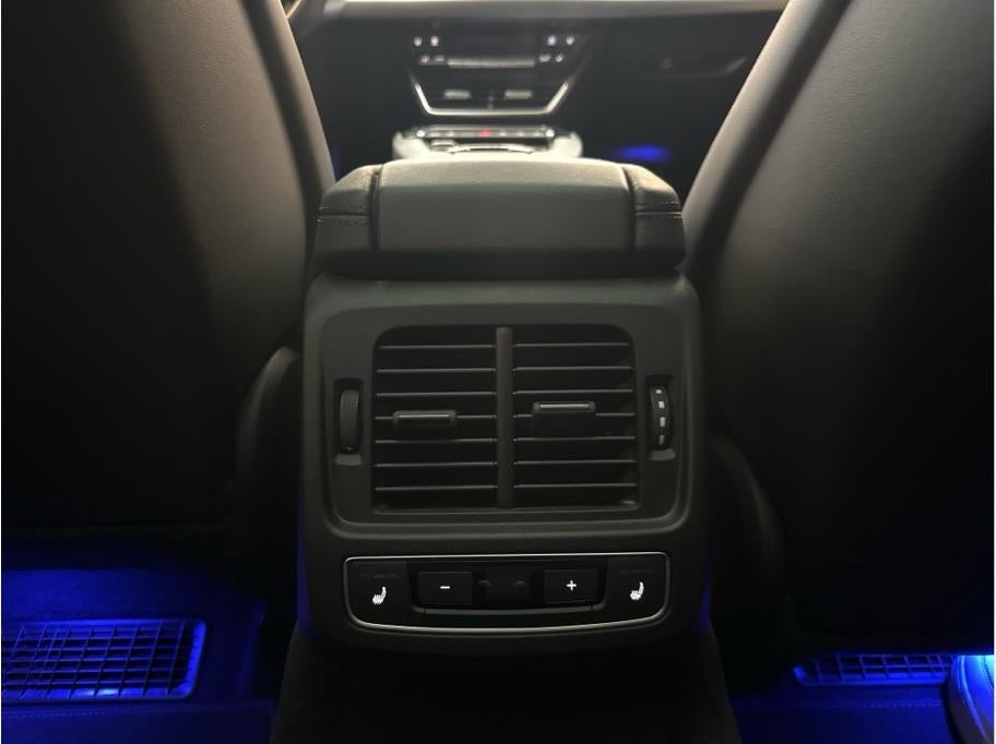 2022 Audi e-tron GT Prestige Sedan 4D