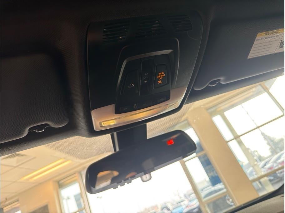 2017 BMW 3 Series 328d xDrive Sedan 4D