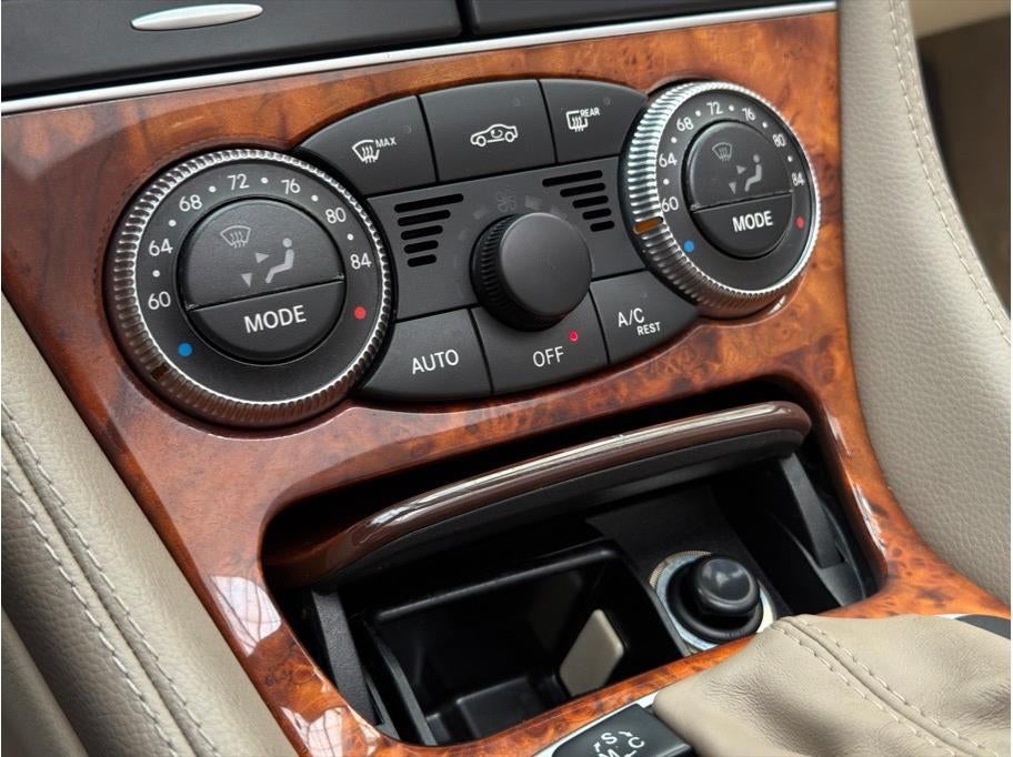 2009 Mercedes-Benz SL-Class SL 550 Roadster 2D