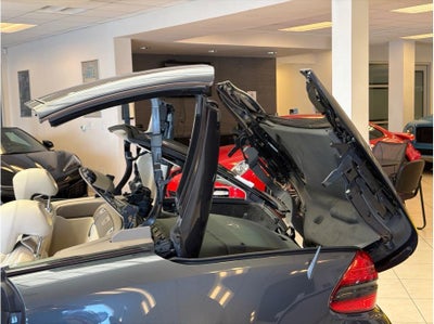 2009 Mercedes-Benz SL-Class SL 550 Roadster 2D