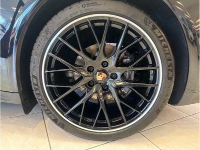 2021 Porsche Panamera Sedan 4D