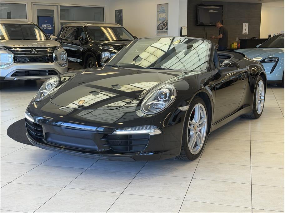 2014 Porsche 911 Carrera Cabriolet 2D