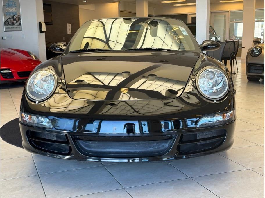 2005 Porsche 911 Carrera S Cabriolet 2D