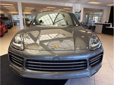 2023 Porsche Cayenne Sport Utility 4D