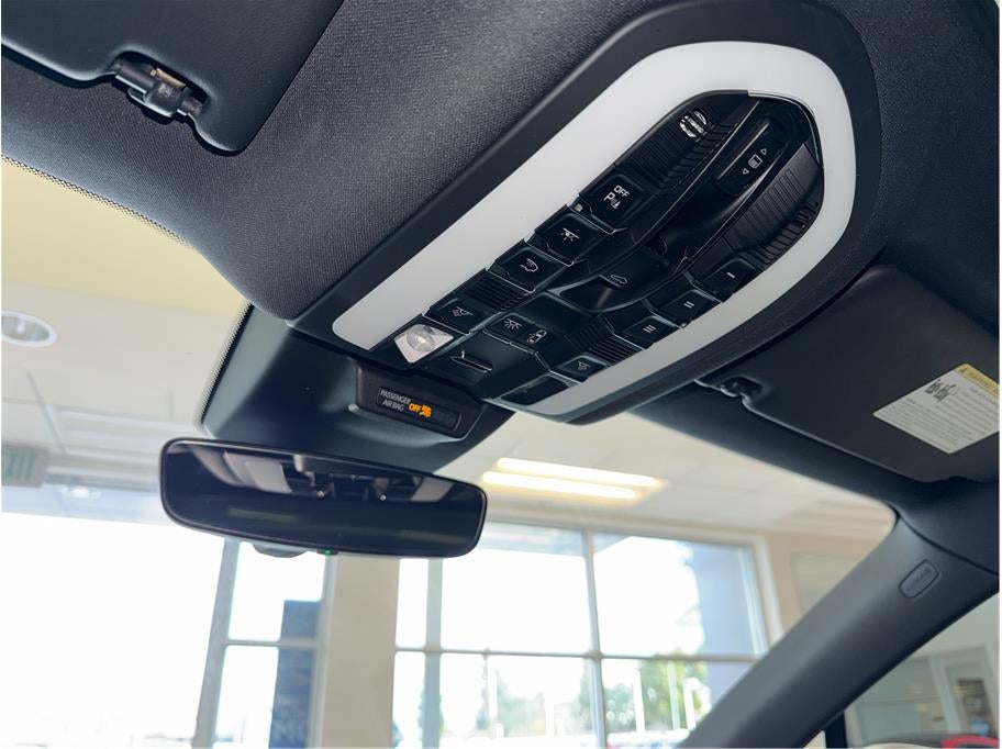 2021 Porsche Macan S Sport Utility 4D