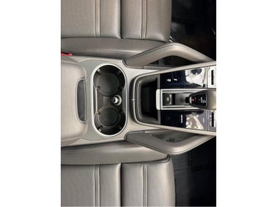 2021 Porsche Cayenne E-Hybrid Sport Utility 4D