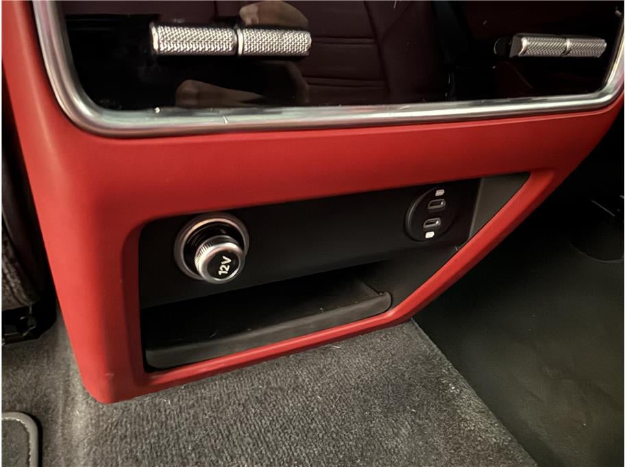 2022 Porsche Cayenne E-Hybrid Sport Utility 4D