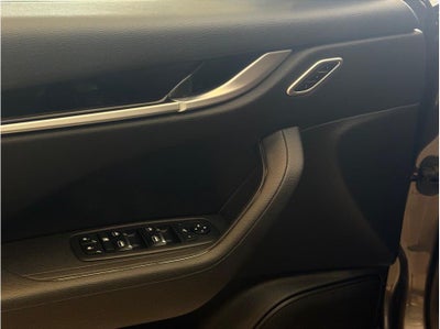 2022 Maserati Levante GT Sport Utility 4D