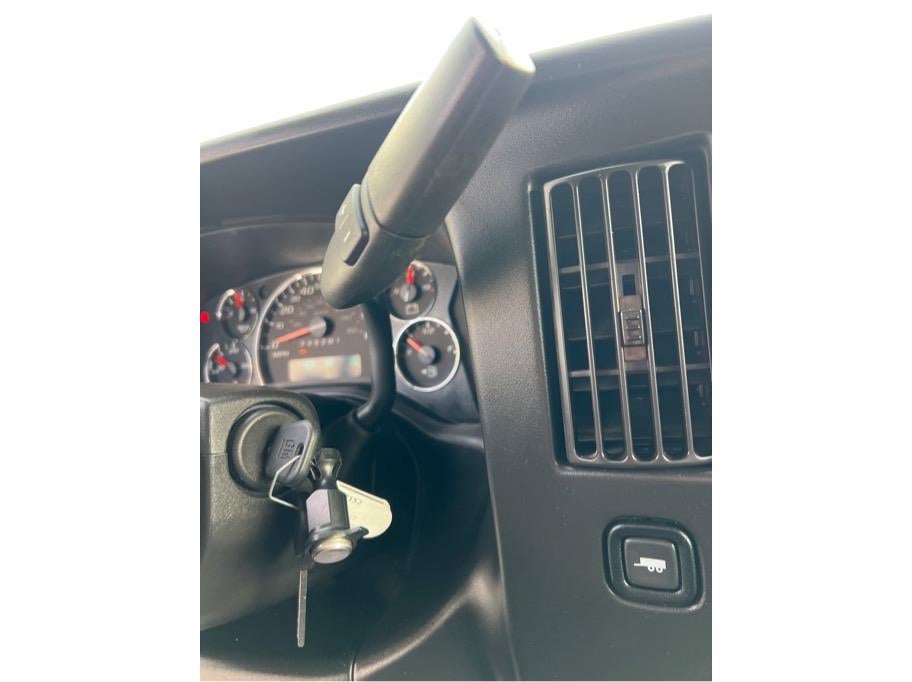 2017 Chevrolet Express 2500 Passenger LS Van 3D