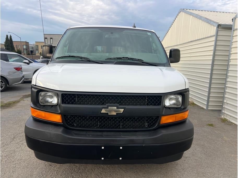 2017 Chevrolet Express 2500 Passenger LS Van 3D