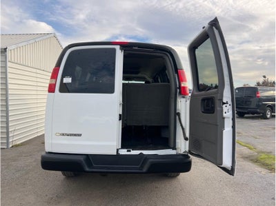 2017 Chevrolet Express 2500 Passenger LS Van 3D