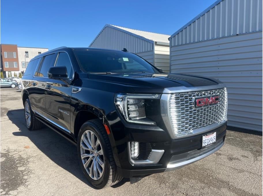 2023 GMC Yukon XL Denali Sport Utility 4D