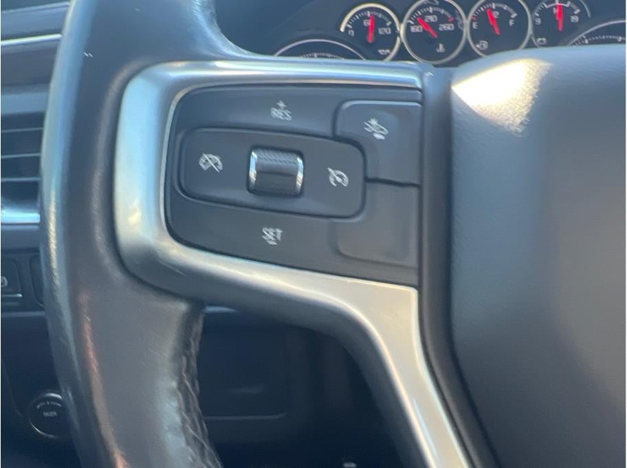 2021 Chevrolet Suburban LS Sport Utility 4D